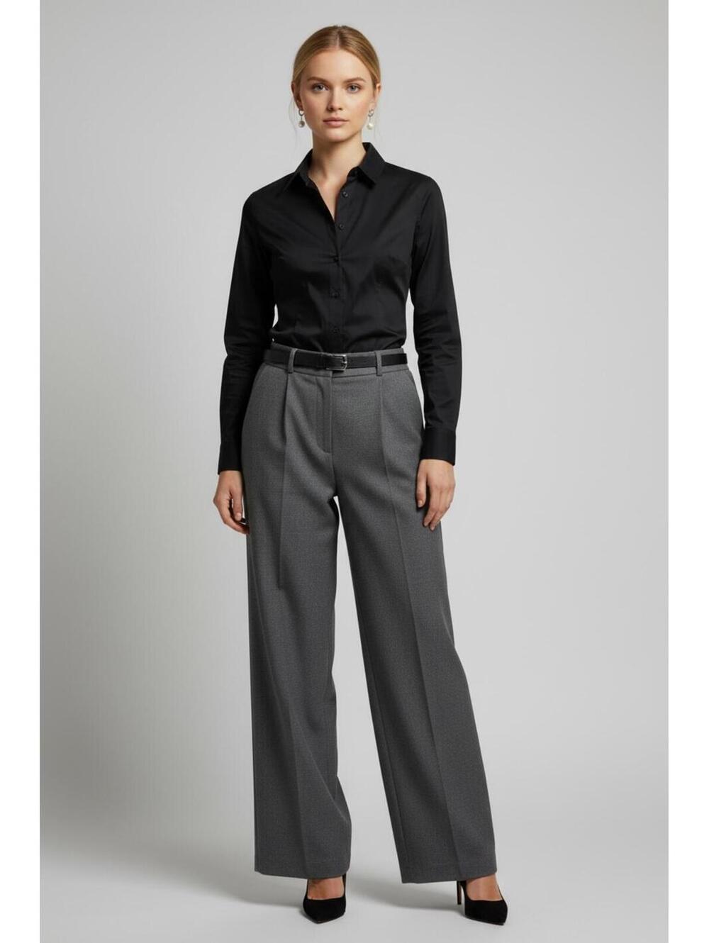 Banana Republic Women's Riley II Fitted Button Up, Black, Workwear, Size 2